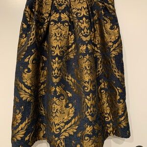 Chicwish Black and Gold A-Line Skirt